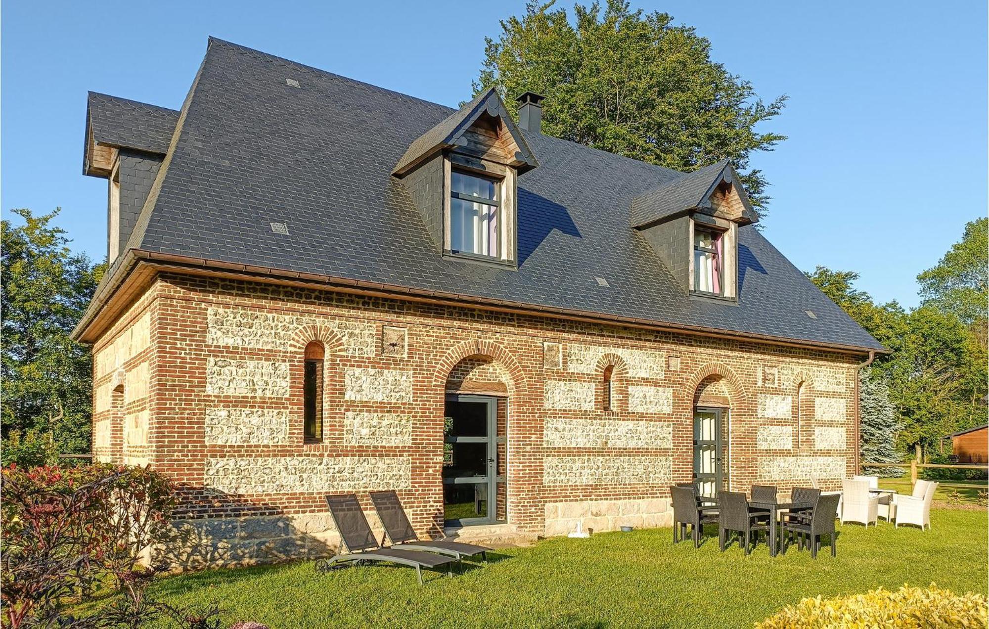 Stunning Home In Paluel With Wifi Esterno foto
